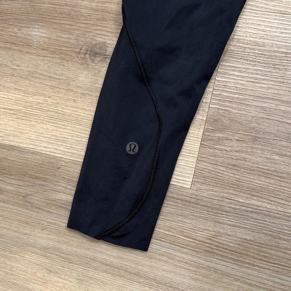 Lululemon Run The Day Crop (17